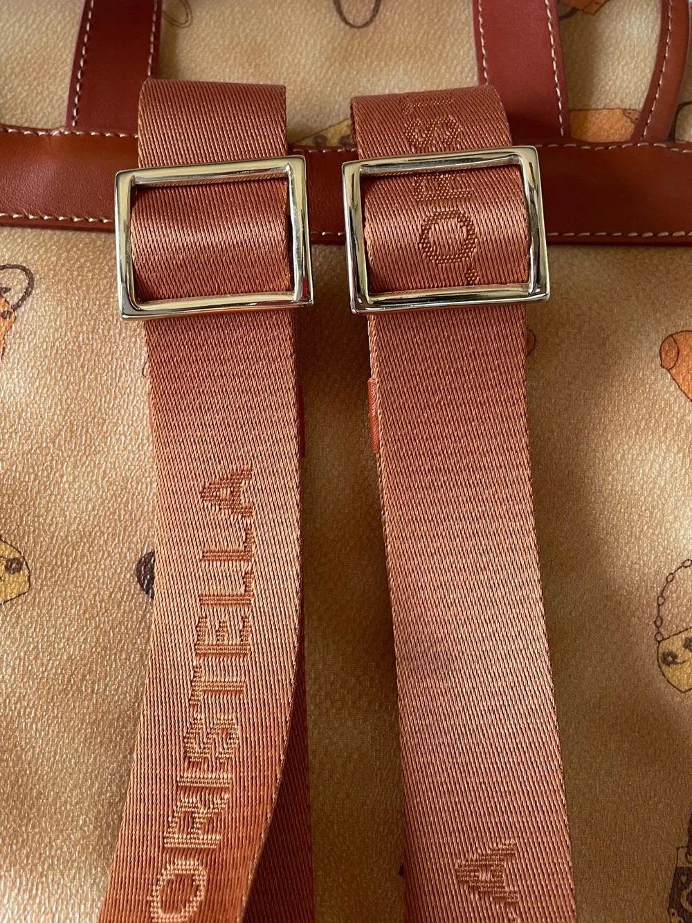 Italian Leather Backpack - Picture 4 of 12